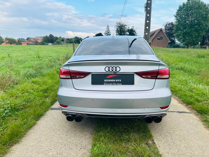 VENDUE/SOLD Audi A3 Berline - 30 TFSI - SHADOW LOOK PLUS - CARPLAY - CAPTEURS 360°