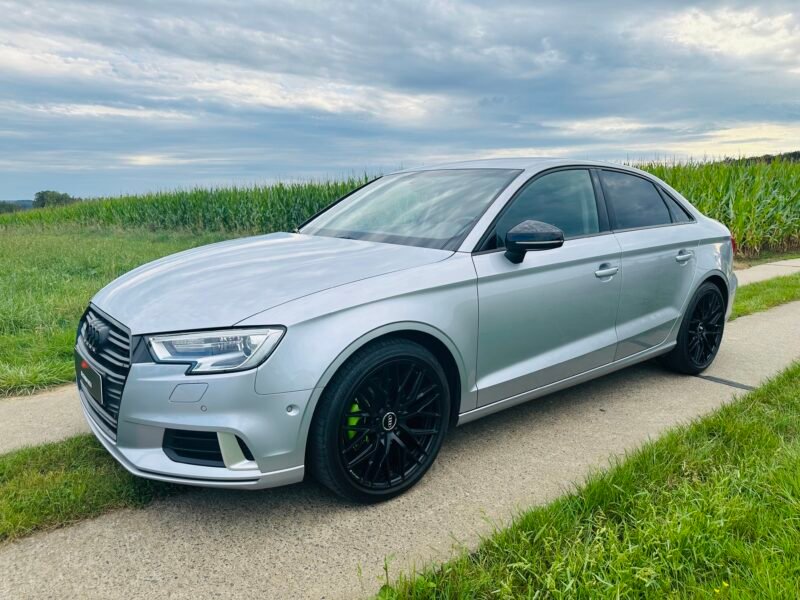 VENDUE/SOLD Audi A3 Berline - 30 TFSI - SHADOW LOOK PLUS - CARPLAY - CAPTEURS 360°