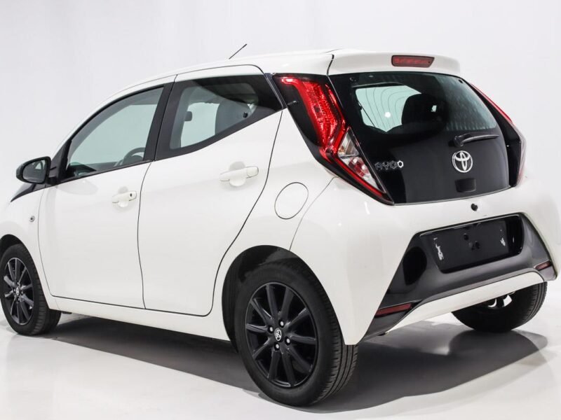 Toyota Aygo 1.0i VVT-i x