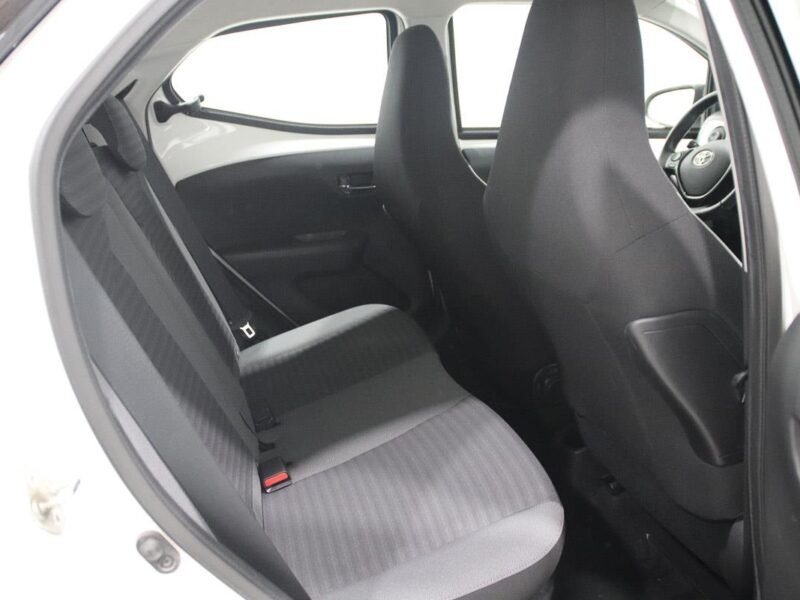 Toyota Aygo 1.0i VVT-i x